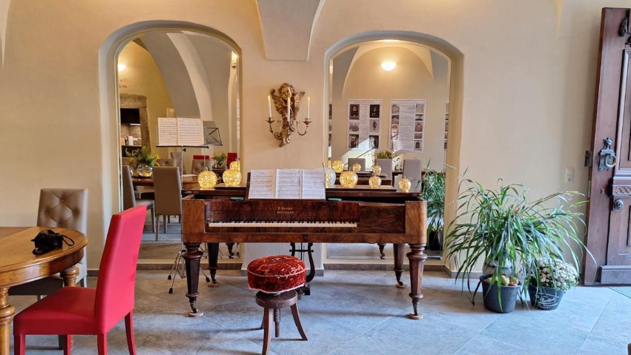 Stadtpalais Bellevue-Suite 3- Zimmer- Maisonettewohnung Mit Dachterrasse Maximal 4 Personen Будишин Екстер'єр фото