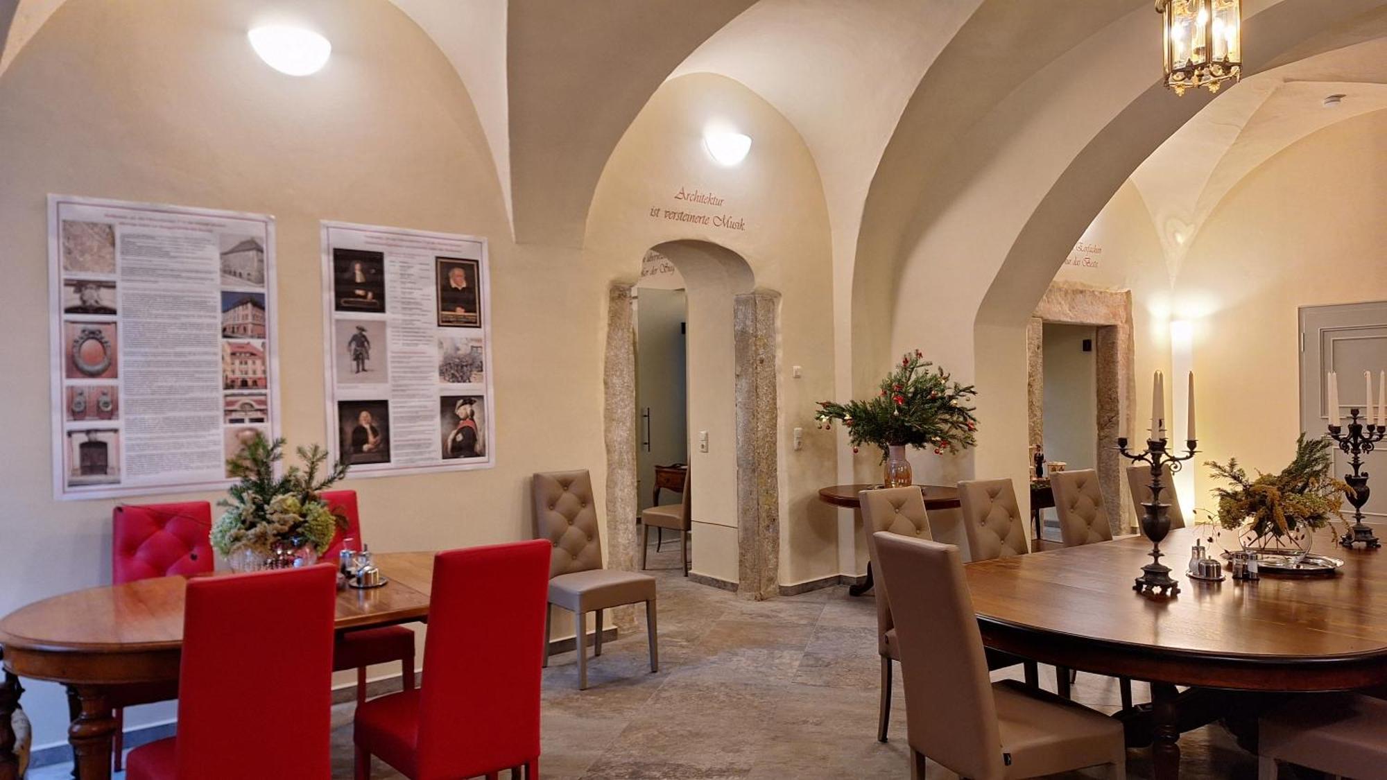 Stadtpalais Bellevue-Suite 3- Zimmer- Maisonettewohnung Mit Dachterrasse Maximal 4 Personen Будишин Екстер'єр фото